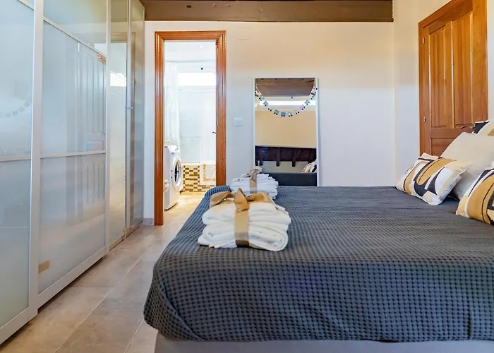 -malagasunapts-private Terrace Penthouse Apartamento